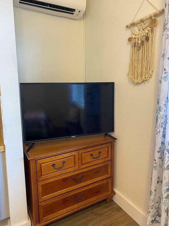 Foto 9 von 23: Lovely studio at Mariners Landing!