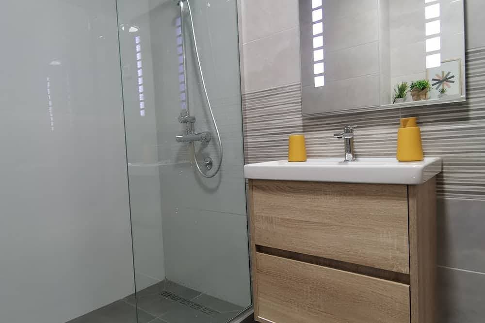 Foto 5 von 10: Cozy One-Bedroom Apartment at Ljubovic-Hill Park