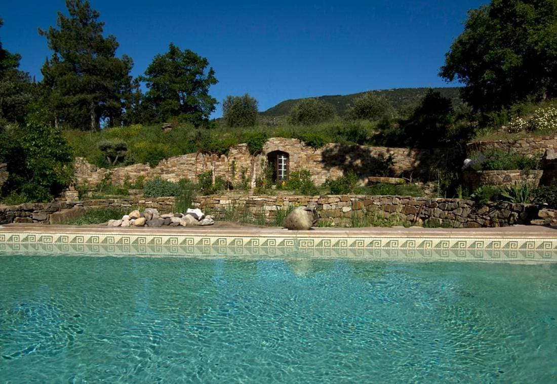 gite de charme piscine au calme en pleine nature 1