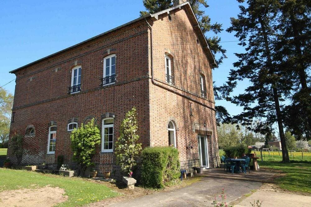 Charmantes Normandie-Haus mit Garten, Haustiere erlaubt, in Nähe von Wanderwegen 1