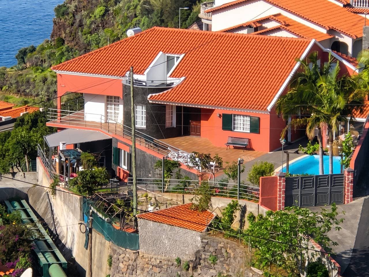 Foto 3 von 24: Angenehme Wohnung mit privatem Pool in Lombo Do Doutor - 50 m²