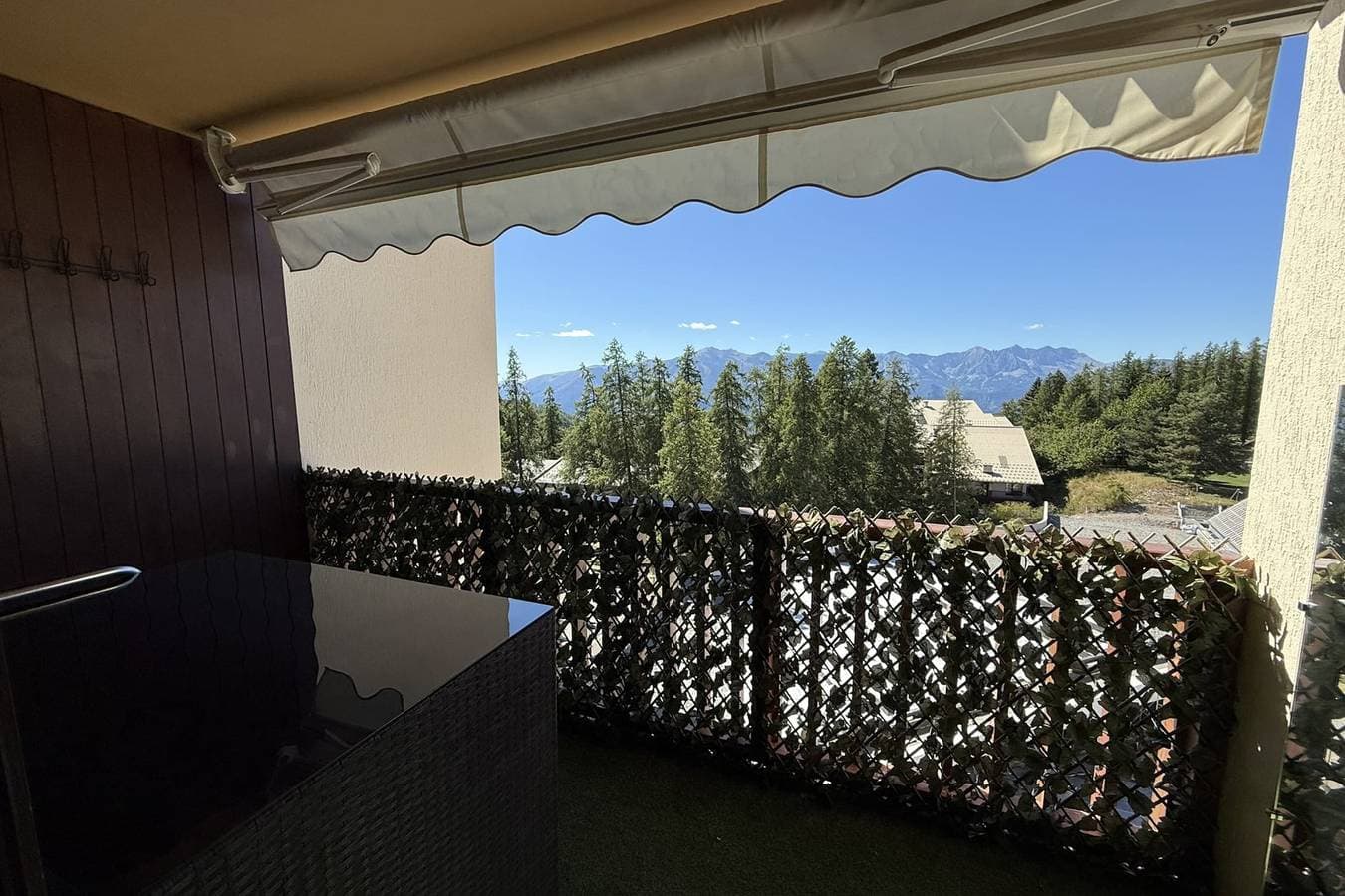 Foto 11 von 23: Ferienwohnung für 4 Personen mit Terrasse