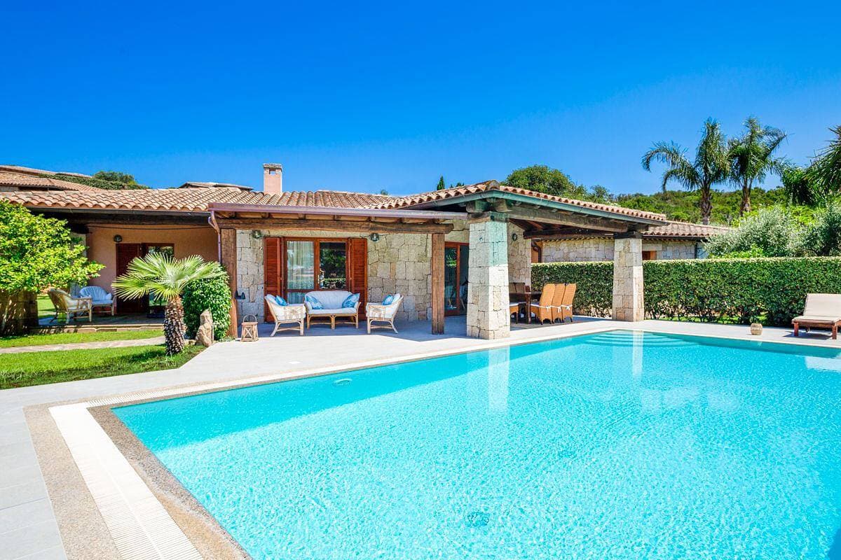 Foto 9 von 15: Villa für 6 Personen mit Pool
