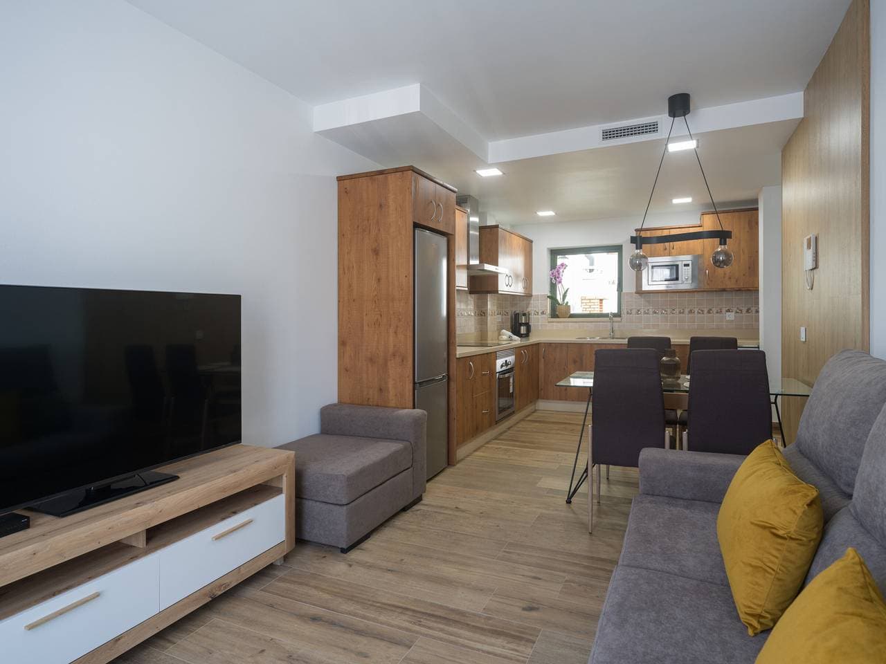 Foto 13 von 36: Gemütliche Wohnung mit Klimaanlage - 4 Pers.