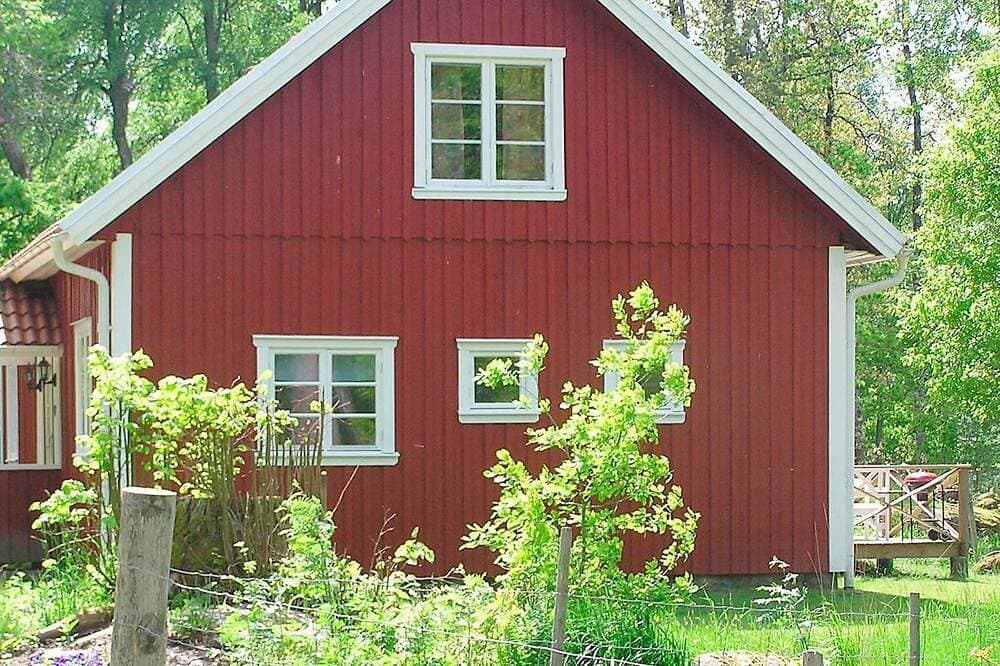 Foto 4 von 16: 6 Personen Ferienhaus in Håcksvik