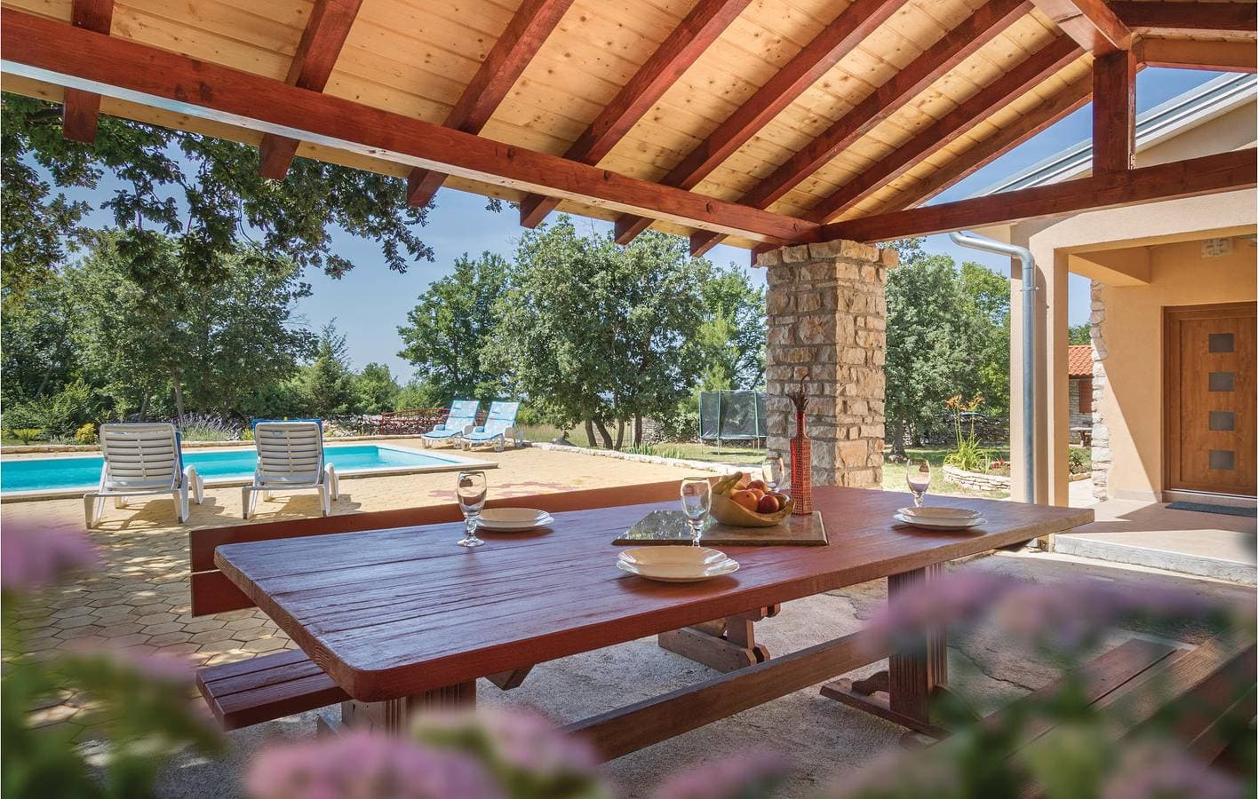 Foto 5 von 29: Gemütliche 1-Zimmer-Wohnung mit Pool und Terrasse, in der Nähe von Restaurants und dem Stadtzentrum