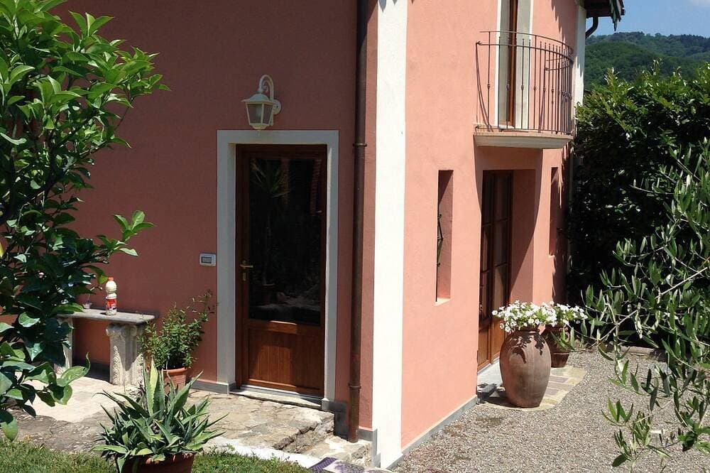 Foto 8 von 30: Ferienhaus - Villa mit Garten und privatem Pool