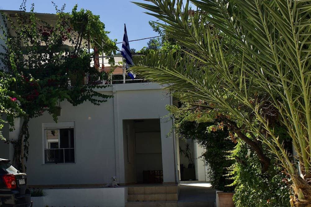 Foto 13 von 29: \"Spyros\" 1-Room Apartment - Simple, cozy, close to the beach