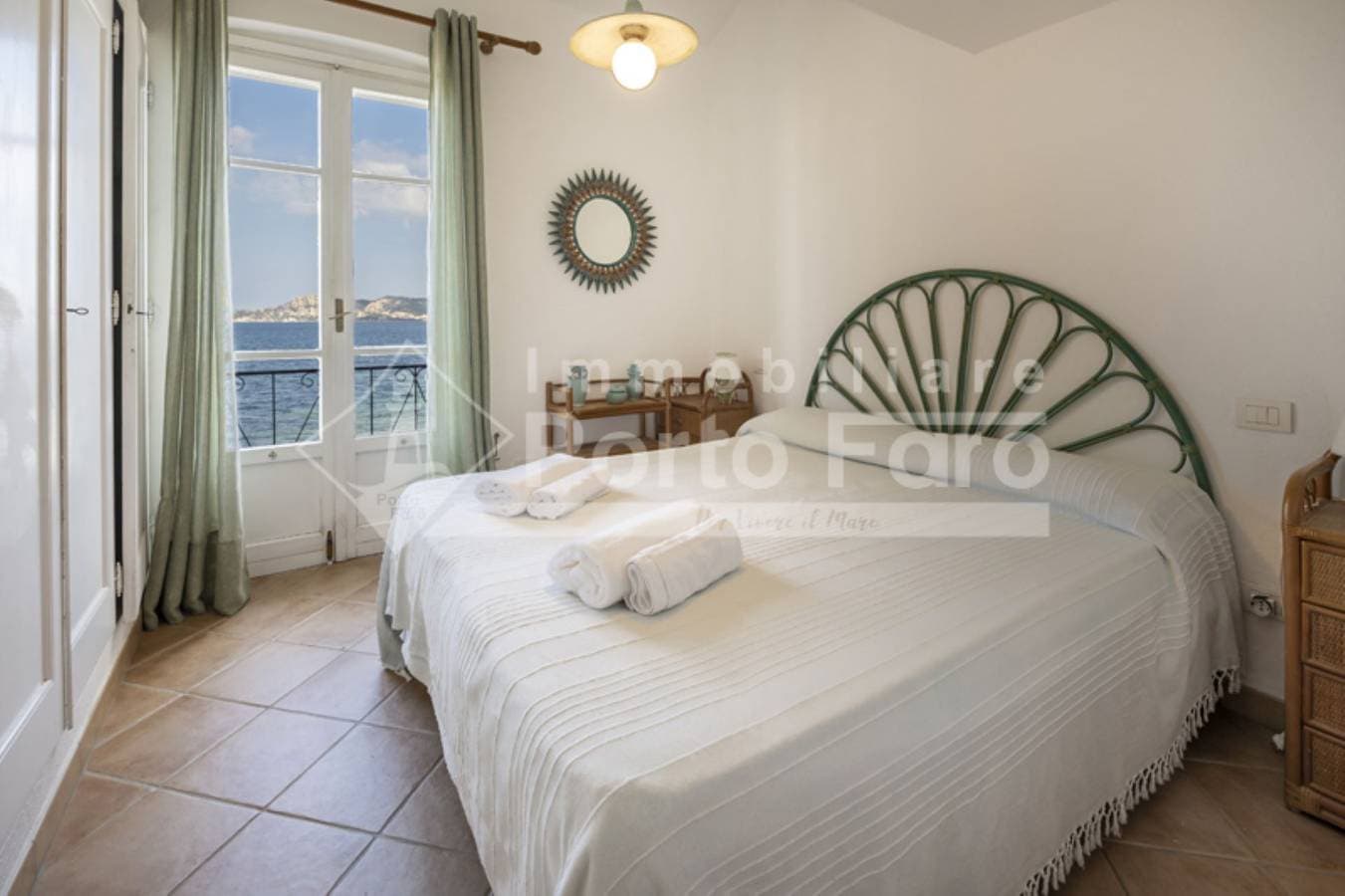 Foto 5 von 9: Ferienwohnung für 5 Personen mit Terrasse