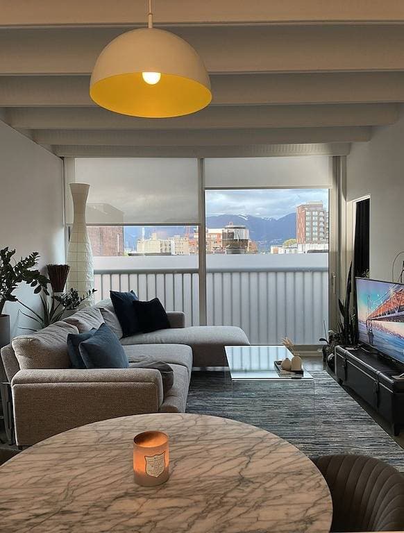 Bright 1Br, Rogers Arena, Bc Place, Free Parking, Chinatown 1