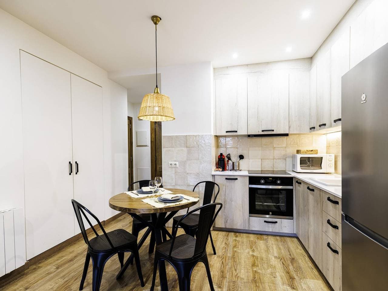 Foto 7 von 17: Ferienwohnung für 4 Personen mit Terrasse