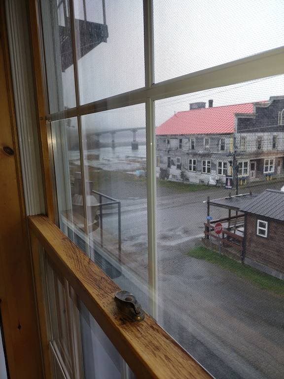 Foto 2 von 10: Eastern Beacon Inn Room 3