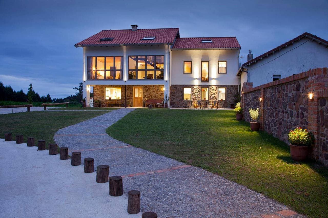 Casona Canto Llano 1