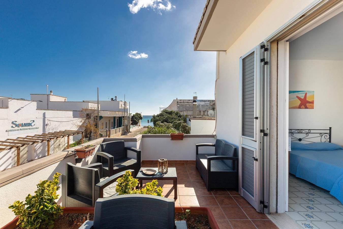 Foto 2 von 17: Ferienwohnung für 5 Personen mit Balkon