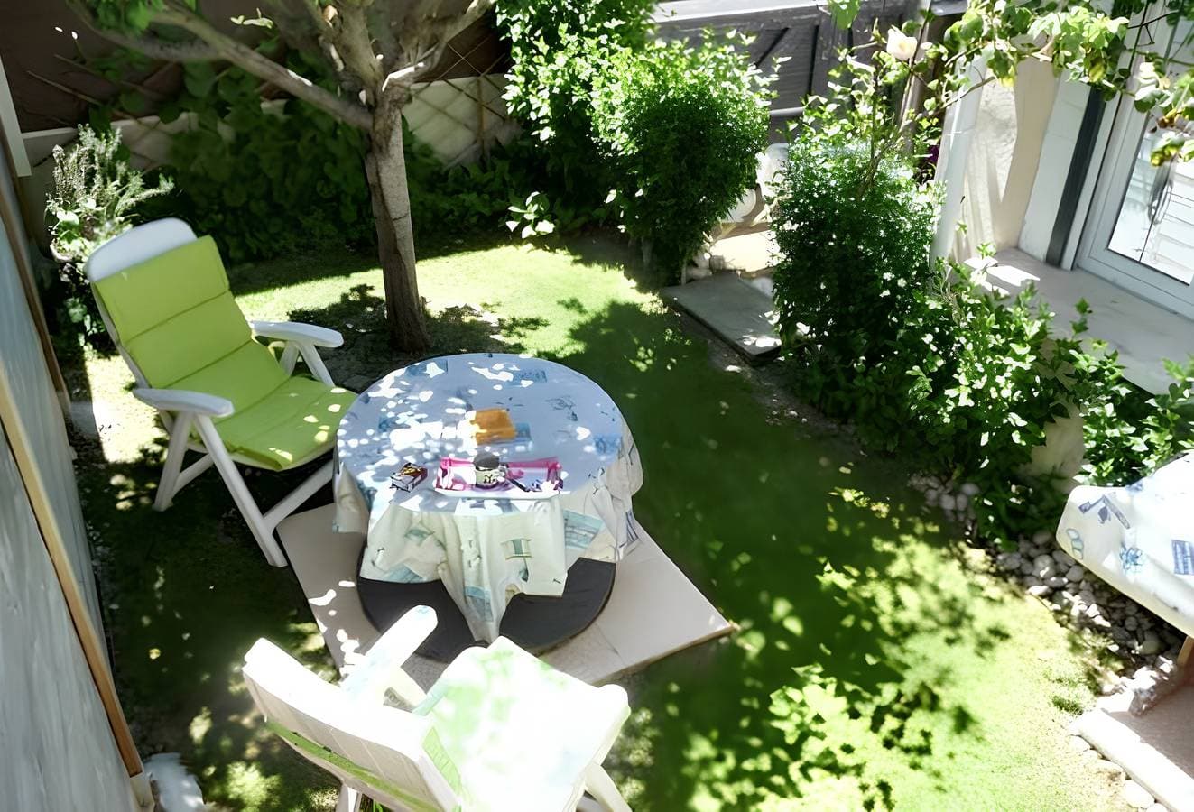 Foto 8 von 13: Charmantes Haus in La Rochelle mit Garten