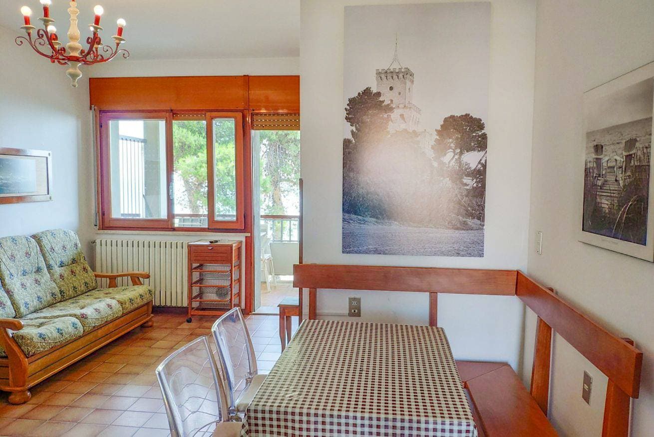 Foto 8 von 36: Ferienwohnung für 4 Personen mit Balkon/Terrasse