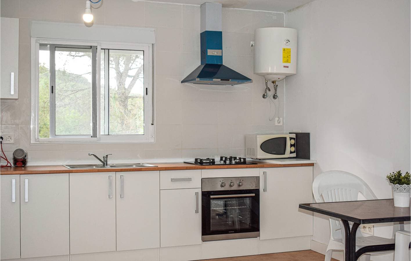 Foto 6 von 14: Appartement mit Poolterrasse, Parkplatz und Internet