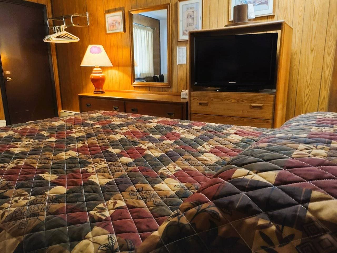 Foto 5 von 10: Internationale Fälle | Doppelbett