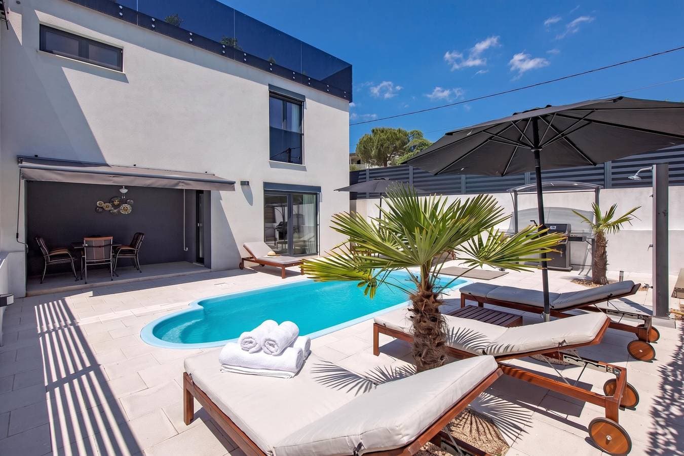 Modern Holiday House Jadranka With Pool 1