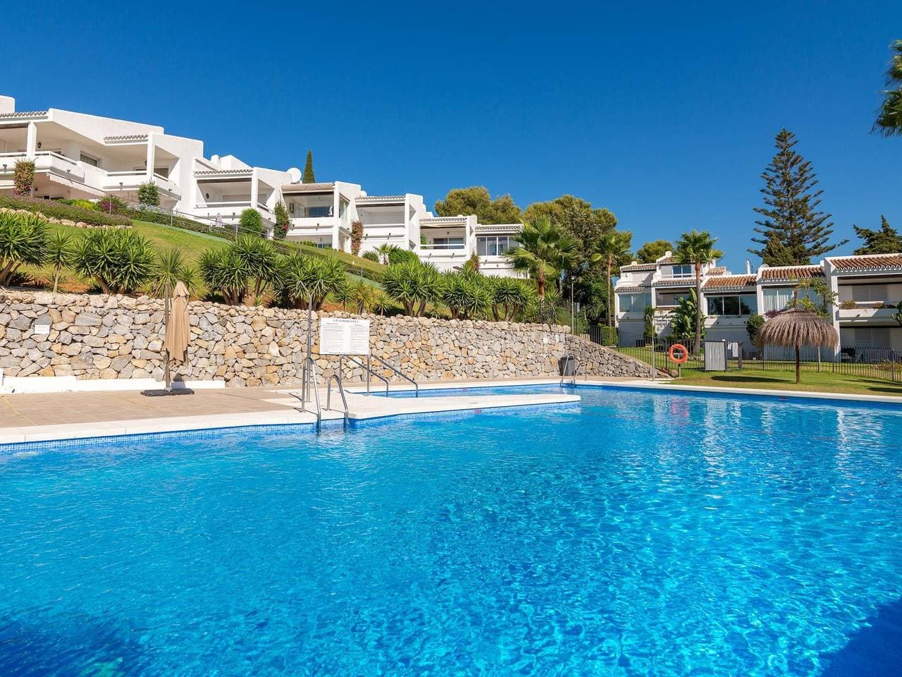 Foto 9 von 47: Duplex in Nueva Andalucia, Golfers Paradise