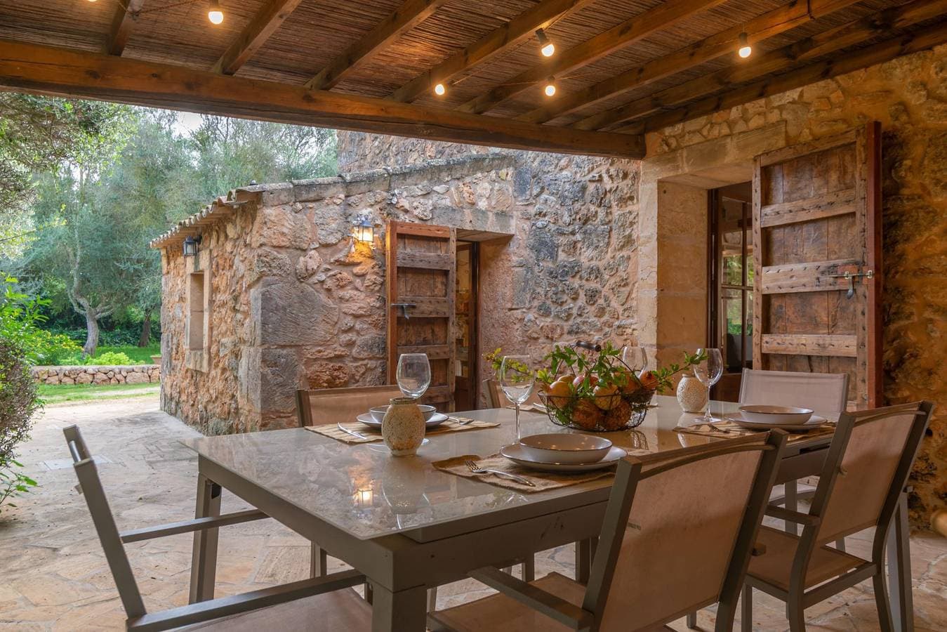 Foto 4 von 50: S'Era Nova - Schöne Villa mit privatem Pool, umgeben von einem schönen Garten. Wifi ist gratis.