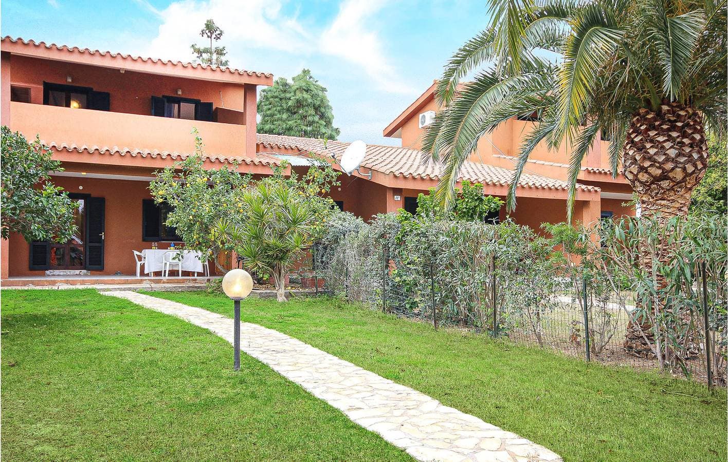 Costa Rei Coastal Apartment - WiFi, TV, Kaffee, Küche 1
