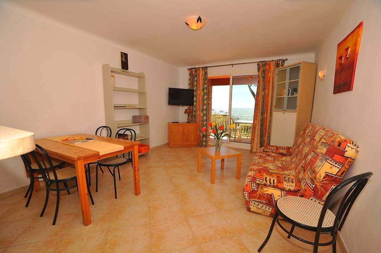 Foto 9 von 26: (4) Apartment mit Beheiztem Pool und Blick Aufs Meer zu 10 meter vom Strand