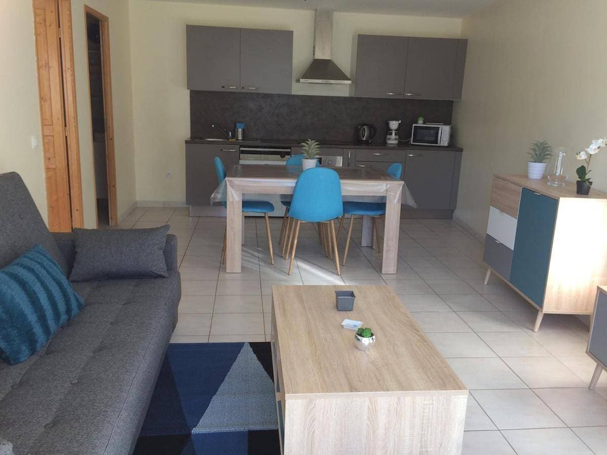 Foto 4 von 28: One-Bedroom Apartment with View