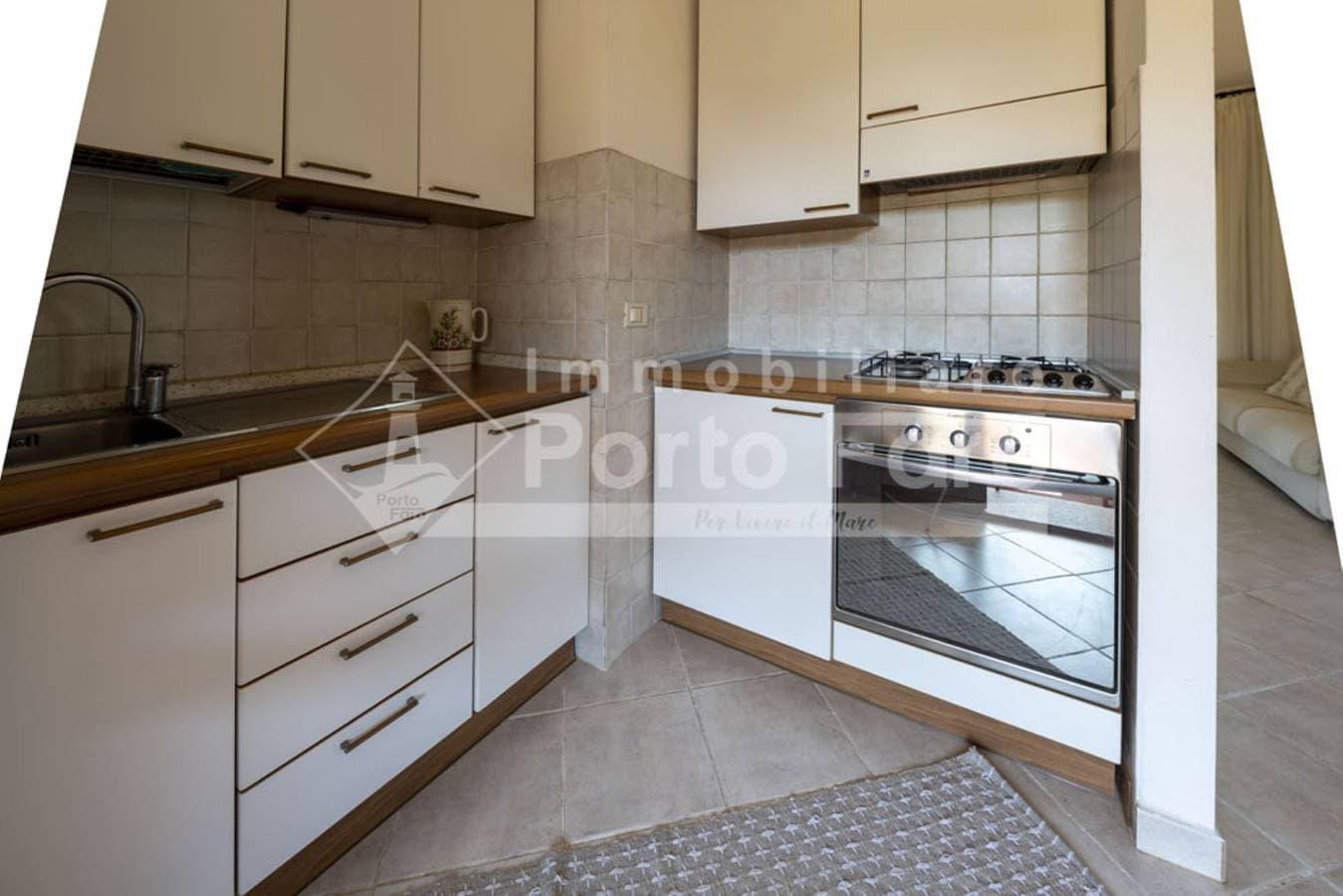 Foto 12 von 21: Ferienwohnung für 6 Personen mit Garten