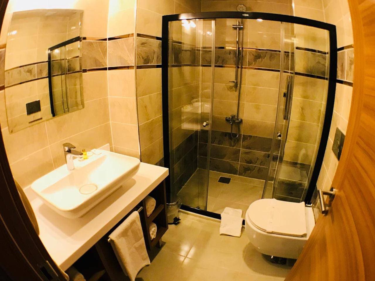 Foto 10 von 10: Deluxe King Suite
