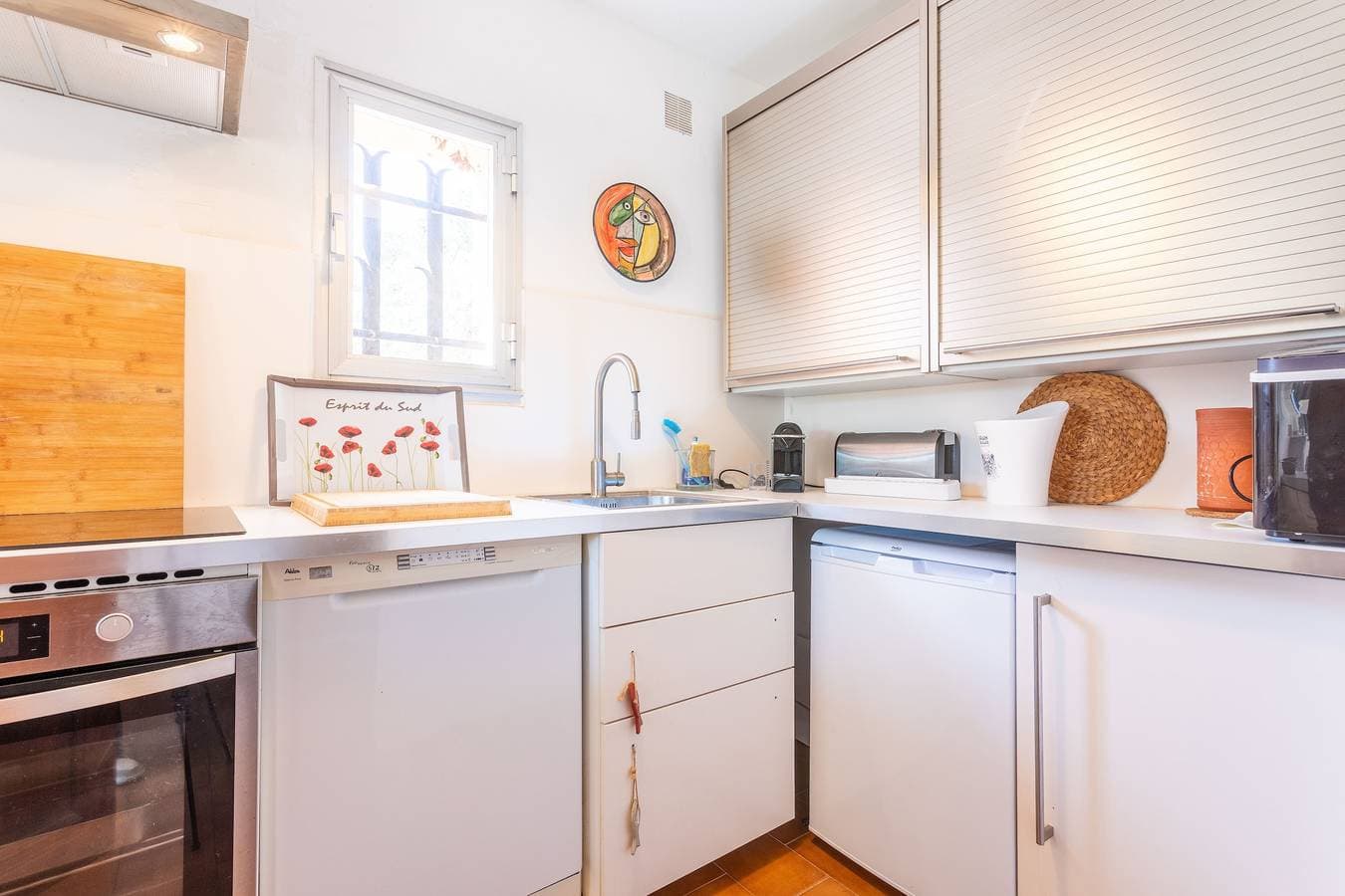 Foto 12 von 30: Ferienhaus 'Maison De Gathen' mit Meerblick, Gemeinschaftspool und Klimaanlage