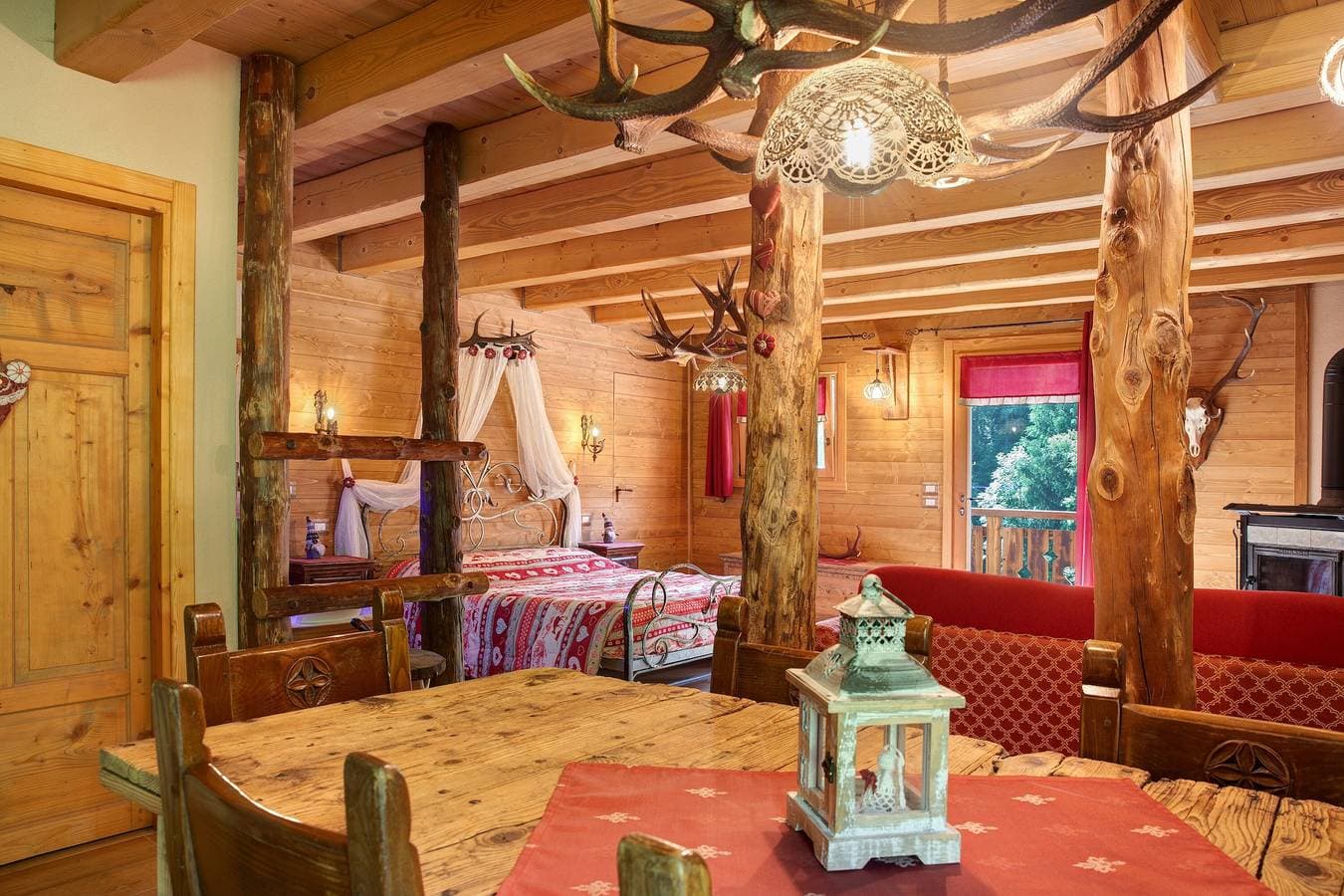 Foto 3 von 24: Chalet 'dei Cervi' mit Bergblick, privatem Garten und Balkon