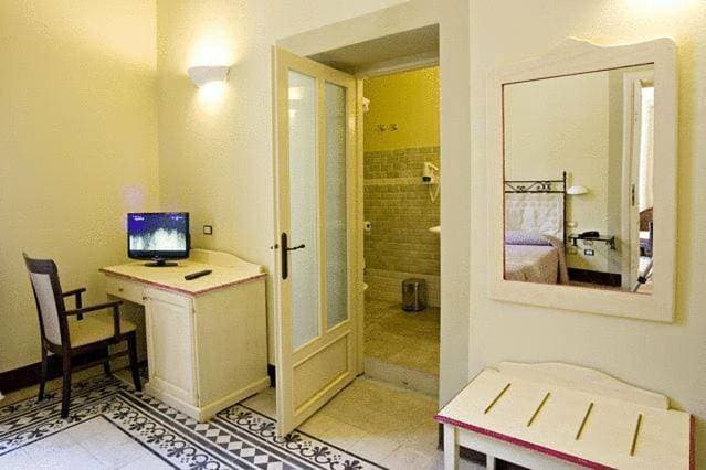 Foto 13 von 21: Double or Twin Room