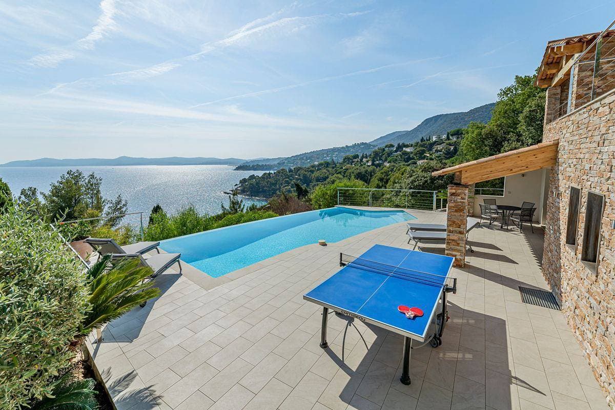 Villa 1