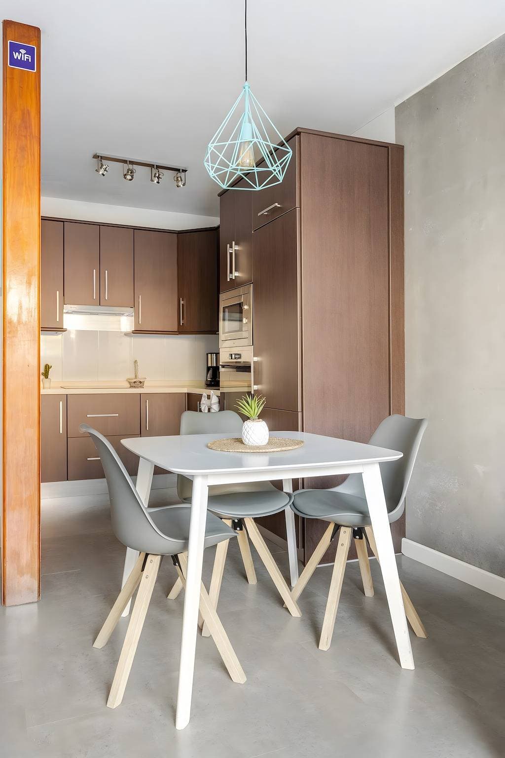 Foto 5 von 27: Ferienwohnung Sunset Gabriela in Strandnähe mit Gemeinschaftspool und offener Terrasse