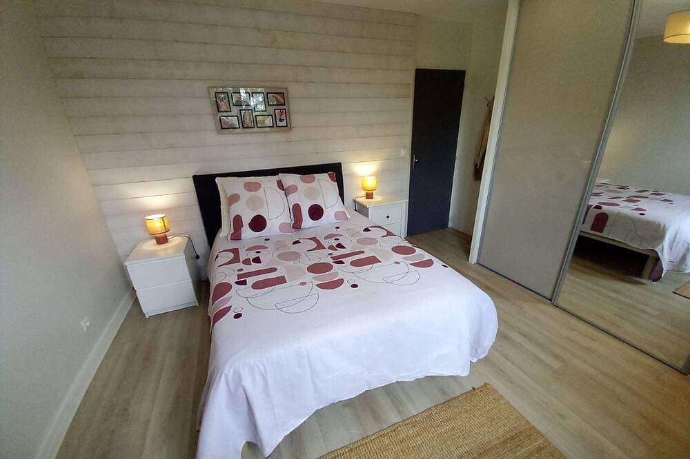 Foto 4 von 11: Charming Townhouse Apartment – South-Facing & Steps from the Loire à Vélo