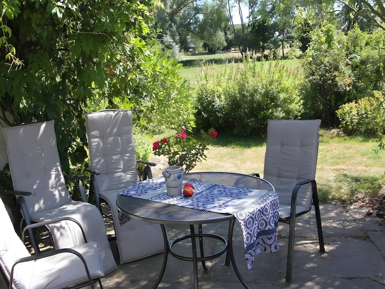 Foto 3 von 40: Ferienwohnung 'Die Fuchsmühle', idyllisch und ruhig gelegen, in der
Natur direkt an der Warme