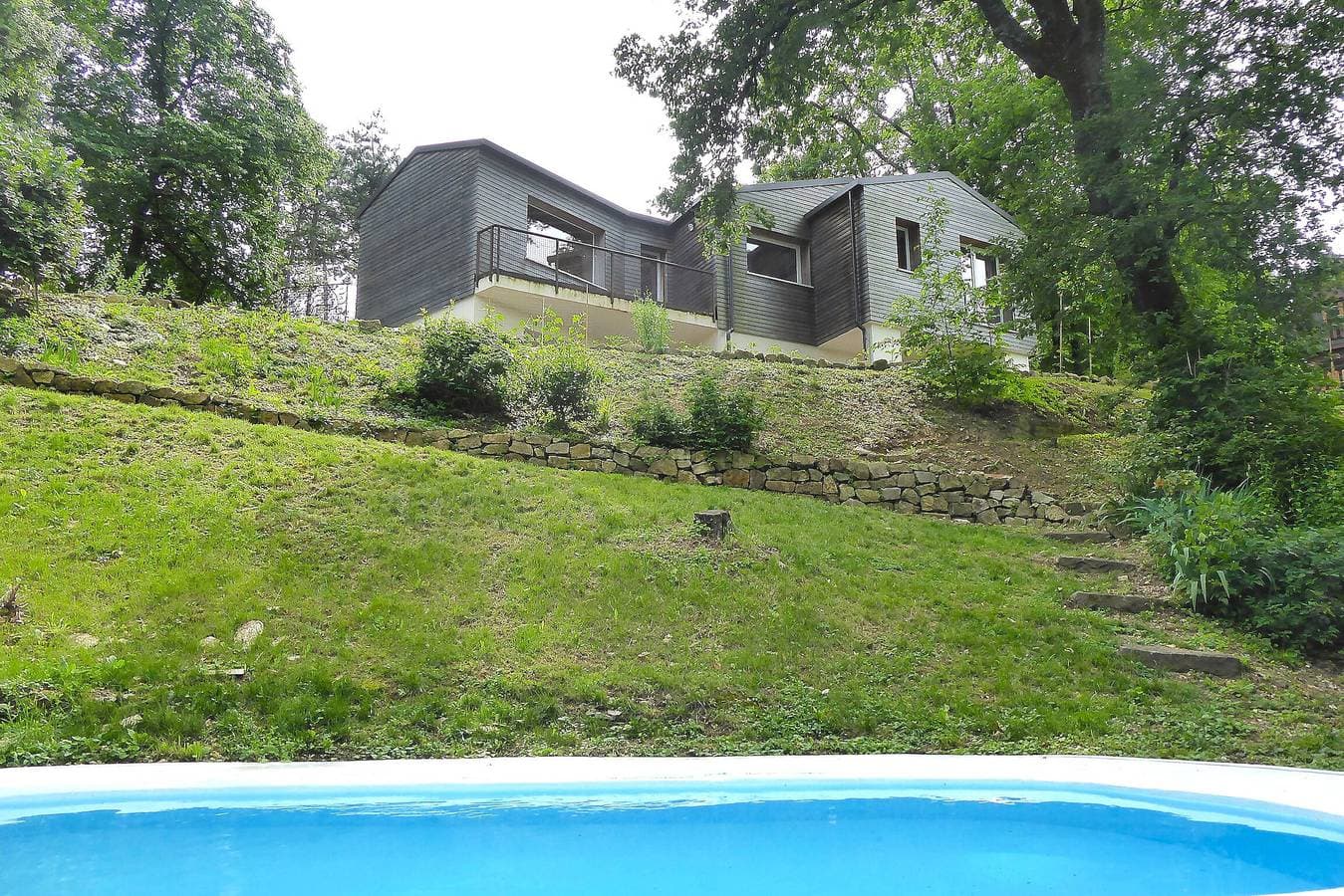 Foto 7 von 51: Villa für 6 Personen mit Balkon