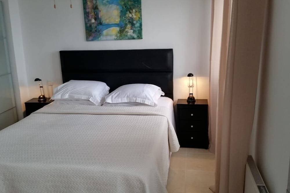 Foto 4 von 30: Beach Front Apartment \"Oden 2\" mit einem halbprivaten Strand in Altea, Spanien