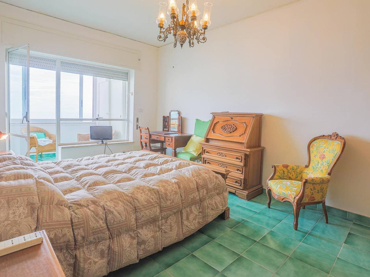 Foto 10 von 14: Ferienwohnung für 4 Personen mit Balkon