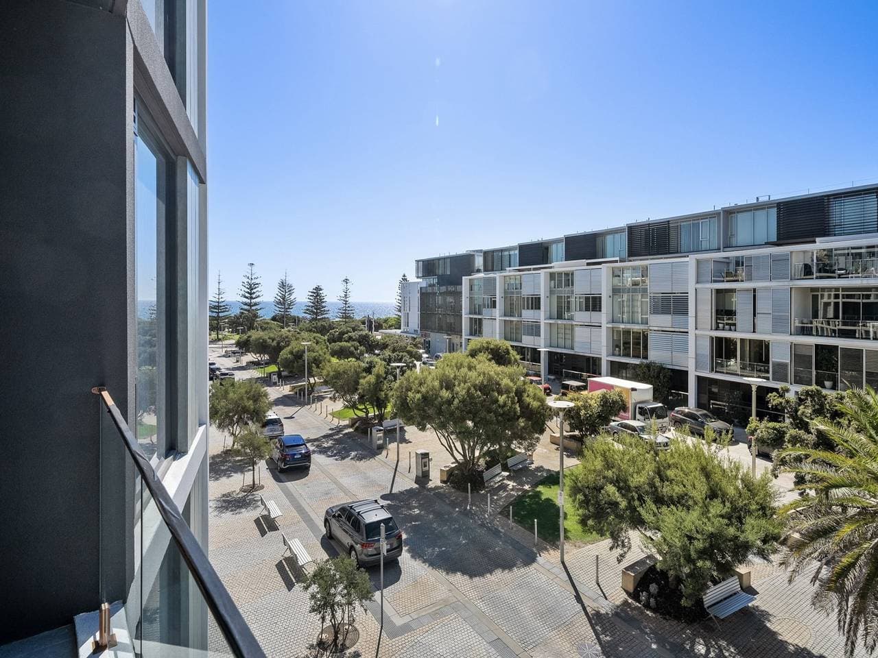 Foto 5 von 39: Trendy 1-Bed Retreat in Fremantle with Rooftop