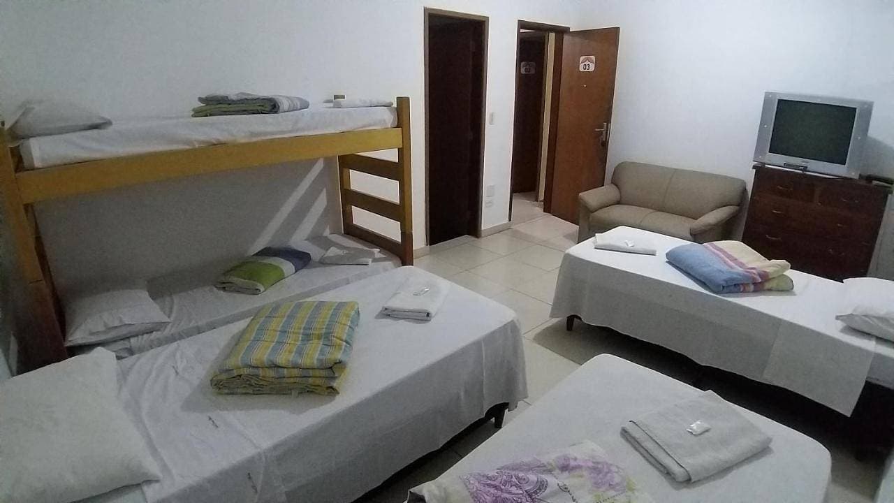 Foto 7 von 7: Quadruple Room