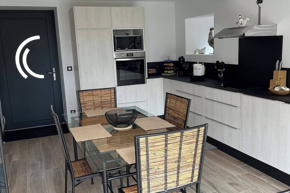 Air-conditioned vacation rentals surrounded by nature 1