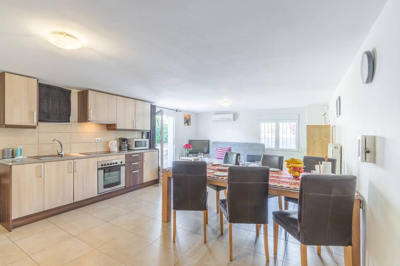 Foto 7 von 26: Villa mit privatem Pool, Meerblick, Terrasse, Balkon, Klimaanlage & WLAN