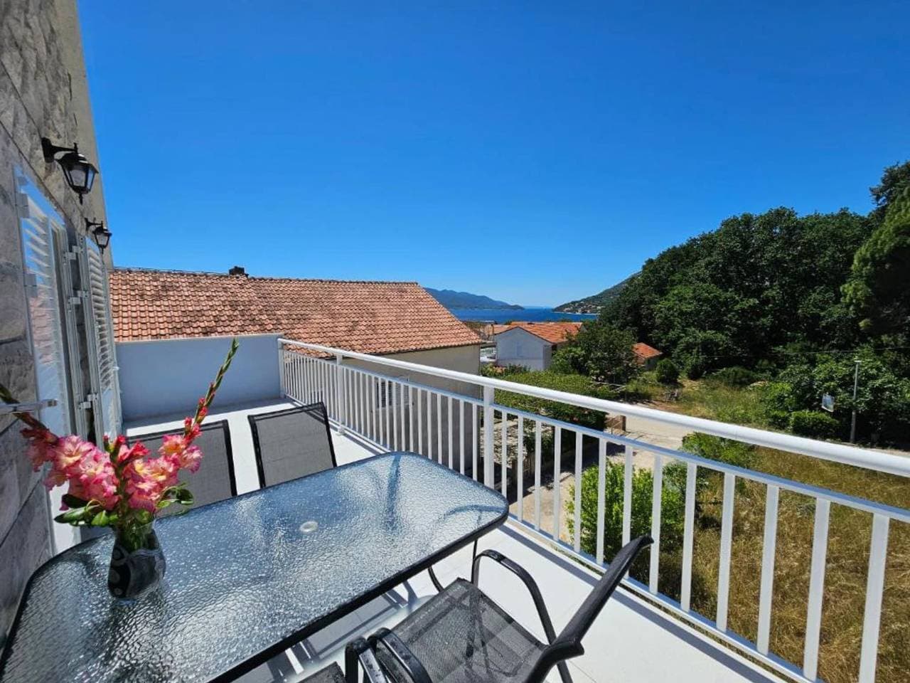 Foto 11 von 43: Adriatic Guesthouse Balota with Shared Pool- Bungalow with Terrace (1)