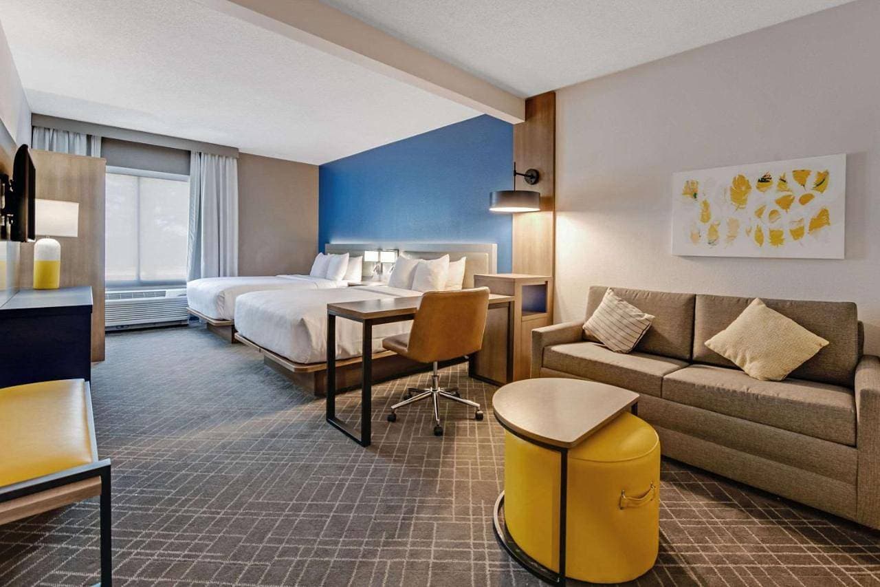 Foto 6 von 10: Double Suite with Two Double Beds - Non-Smoking