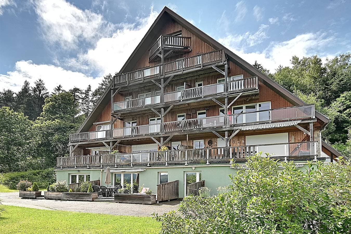 Foto 7 von 15: Ferienwohnung für 5 Personen mit Terrasse