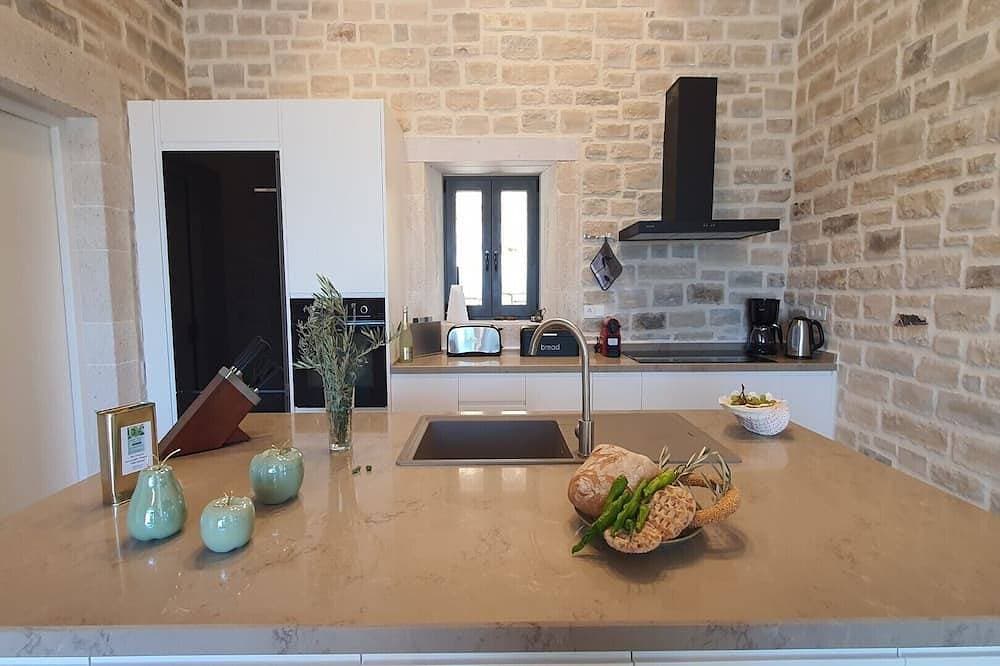 Foto 10 von 30: Villa Aphrodite, grandioser Weitblick, beheizbarer Infinitipool, Privatsphäre!