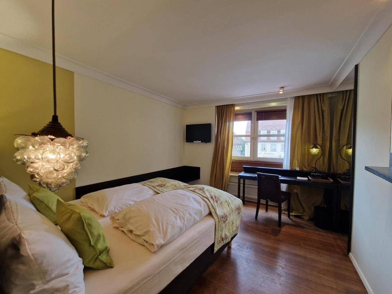 Foto 7 von 35: Superior Zimmer "Kabinett Petit"