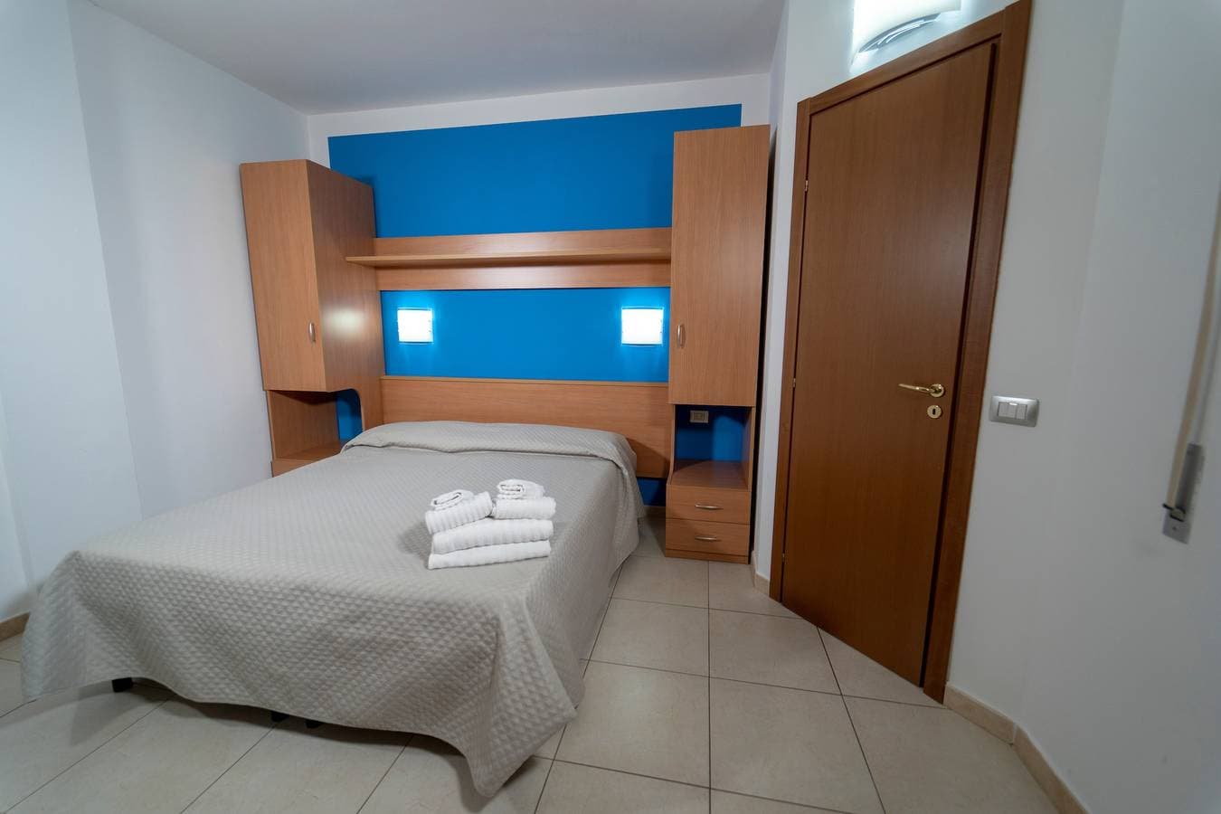 Foto 5 von 49: Ferienwohnung "ulivo" mit Pool und Privatstrand
